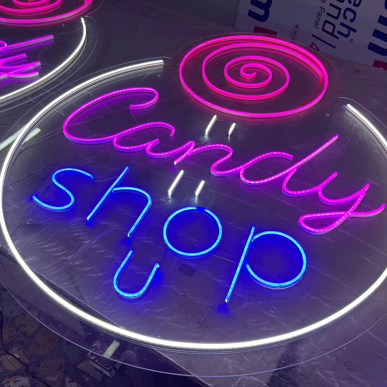 Neon